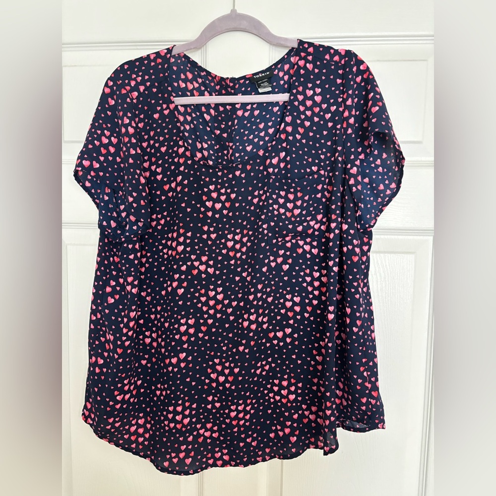 torrid Navy Blouse with Pink Heart Print